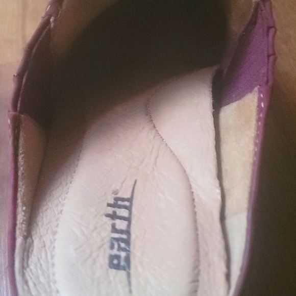 💥EARTH💥 LEATHER BURGANDY SIZE 9B SLIP ON CLOGGS, SHOES! VINTAGE! - Picture 8 of 12